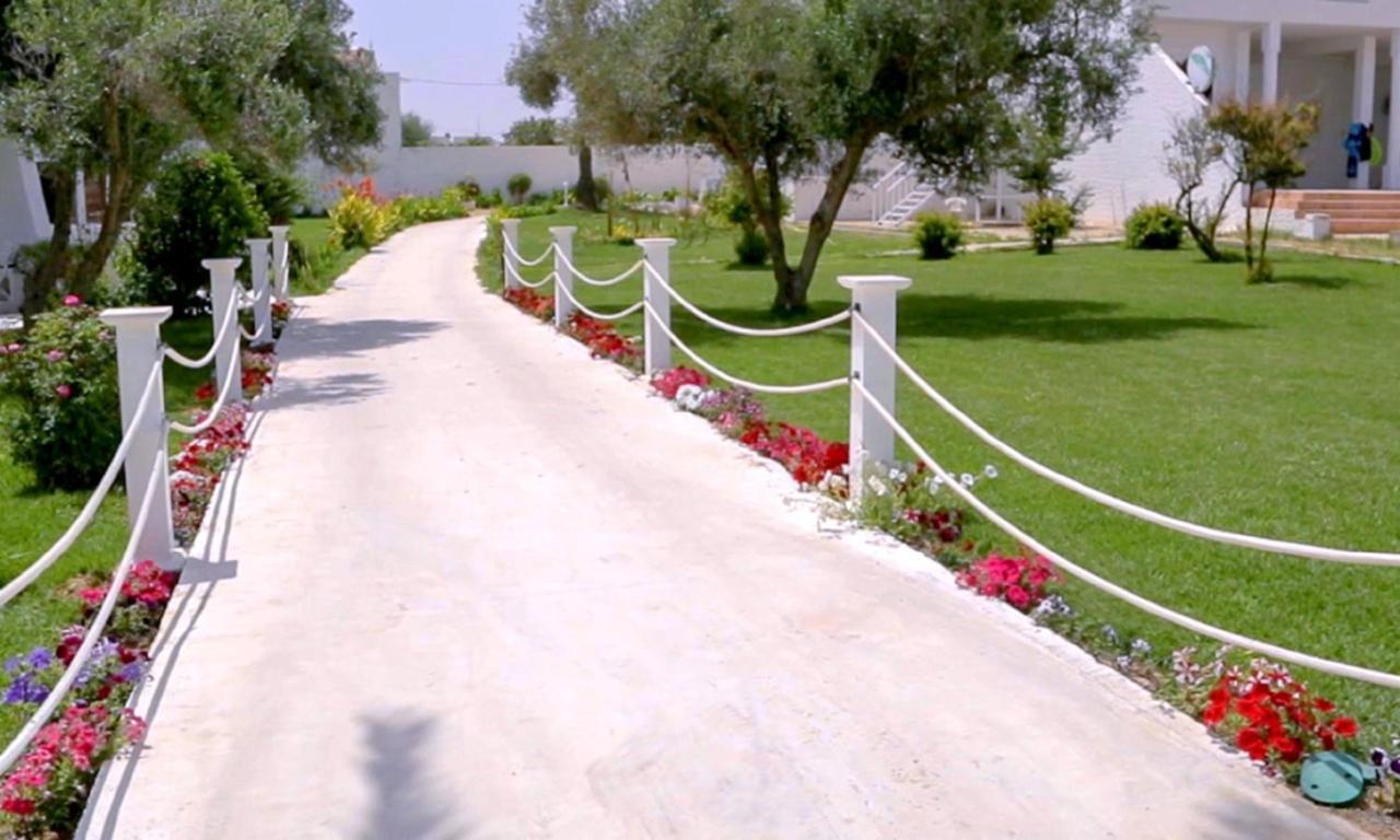 Hotel Best Beach- Family Only Chott Meriem Buitenkant foto