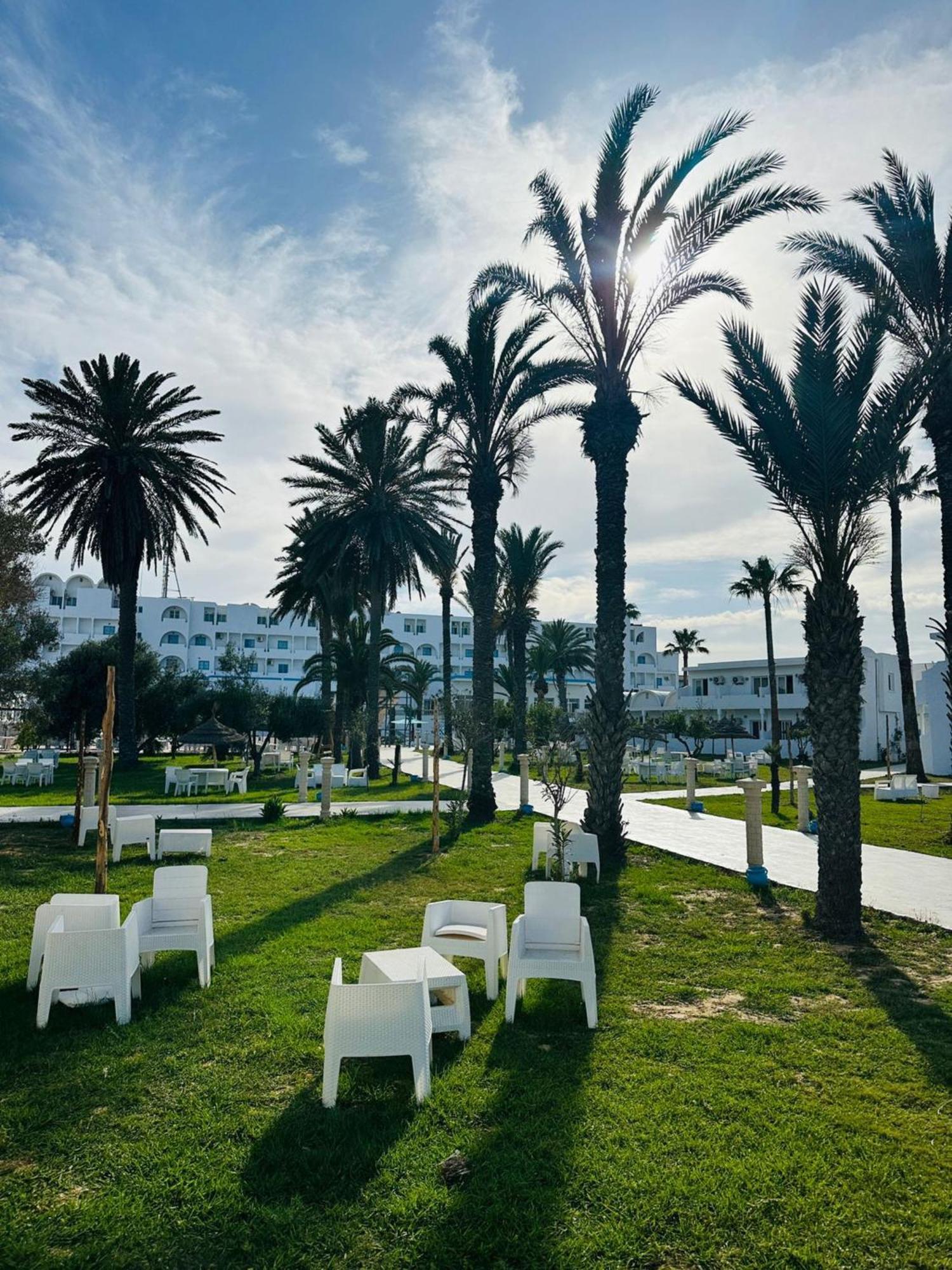 Hotel Best Beach- Family Only Chott Meriem Buitenkant foto